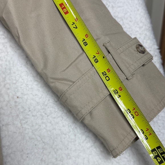 (C4)Towne by London Fog women's coat, size 4P, tan,with removable lining - Picture 8 of 16